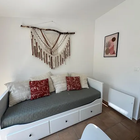 Proche Aeroport Nantes Apartament *